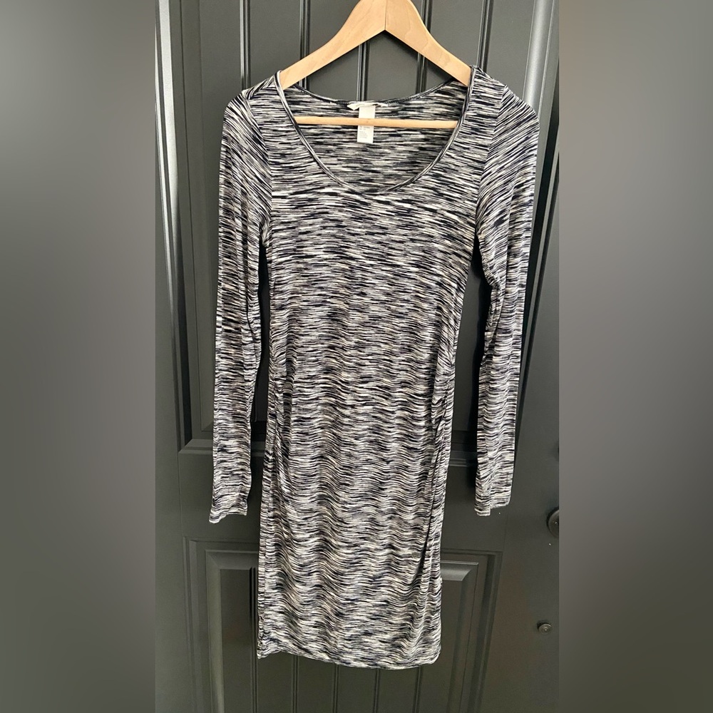 Maternity - Long-sleeve Fitted Midi Dress